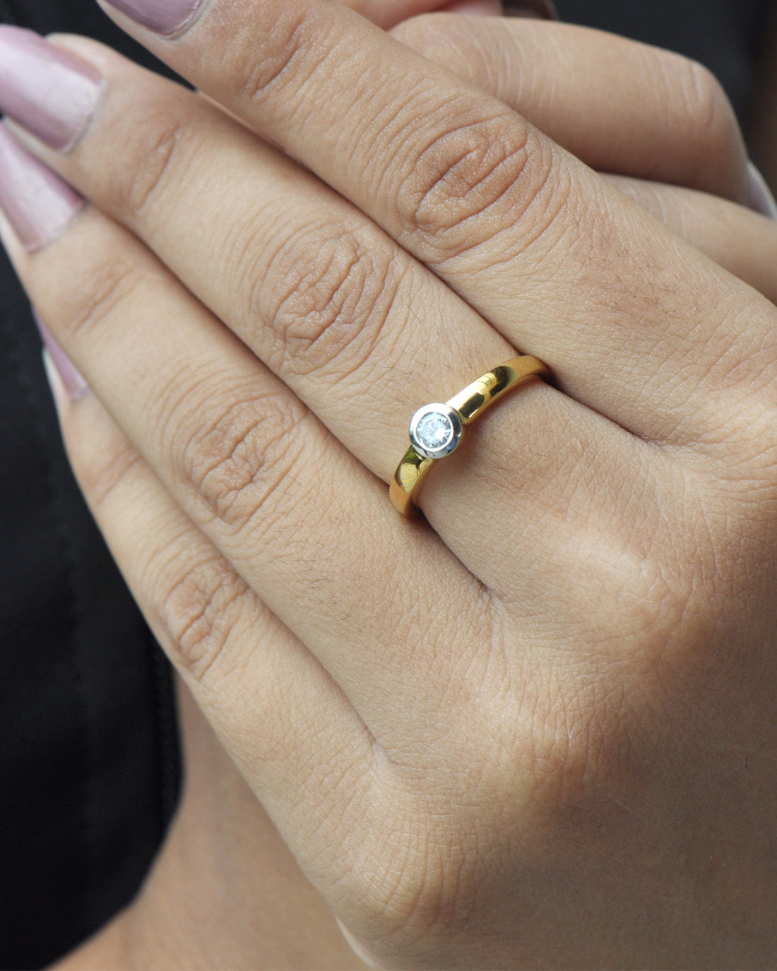 Lily Whirl 0.25 Carat Diamond Ring-Veyaa