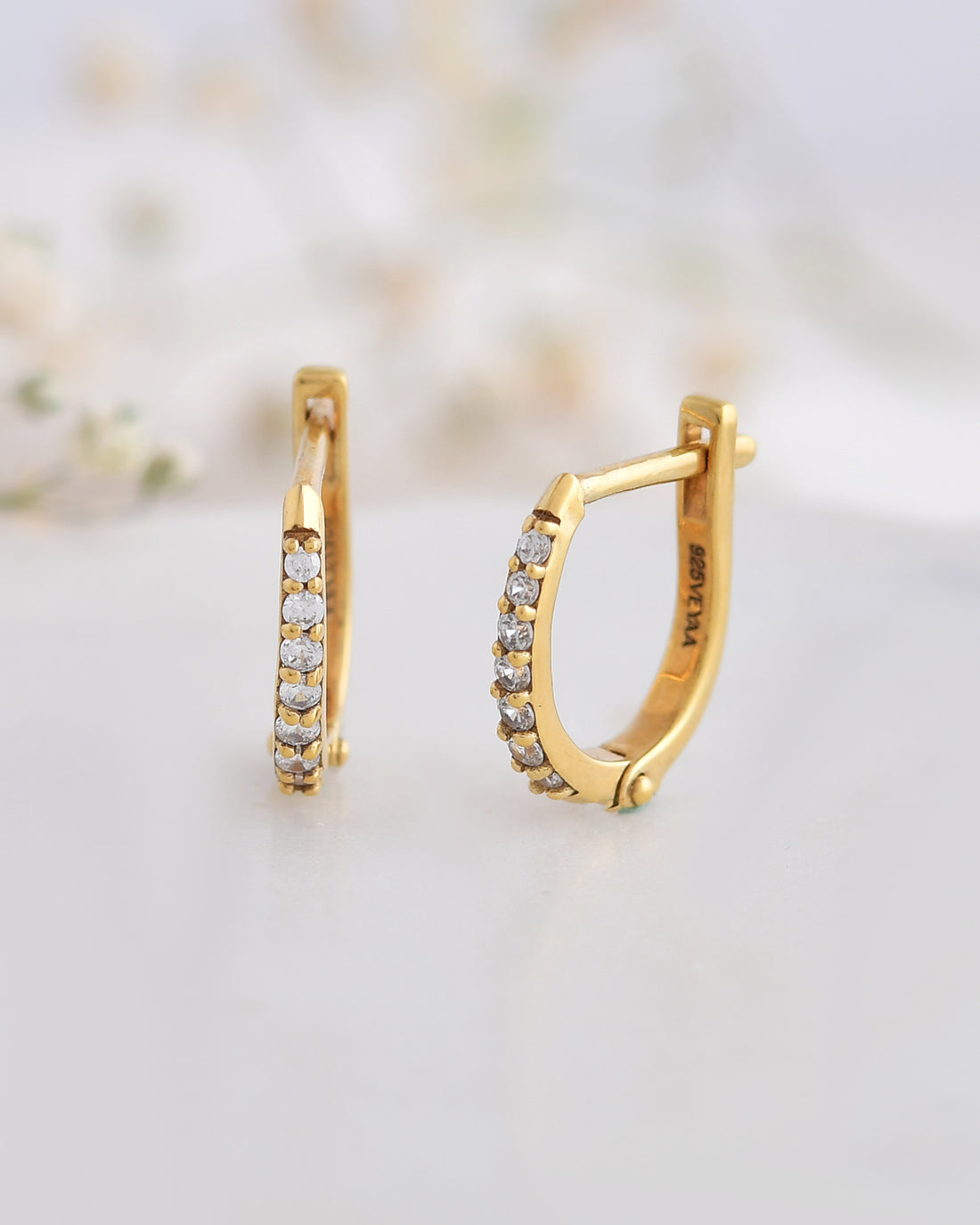 Luxe 0.20 Carat Diamond Earrings-Veyaa