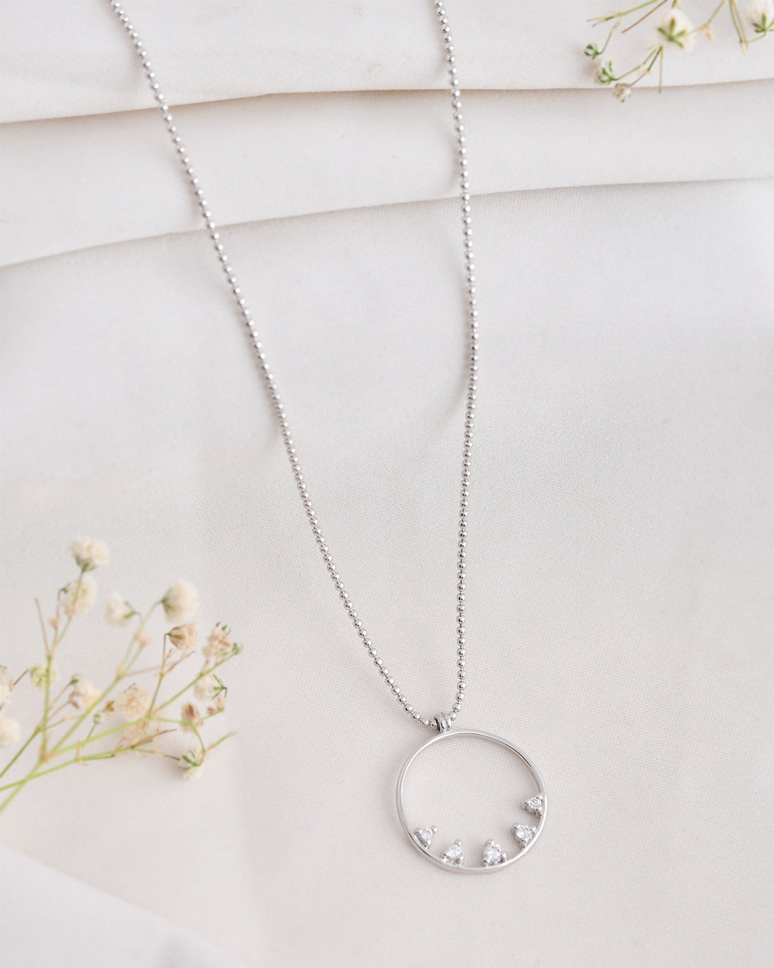 Aura 0.17 Carat Diamond Neckpiece-Veyaa