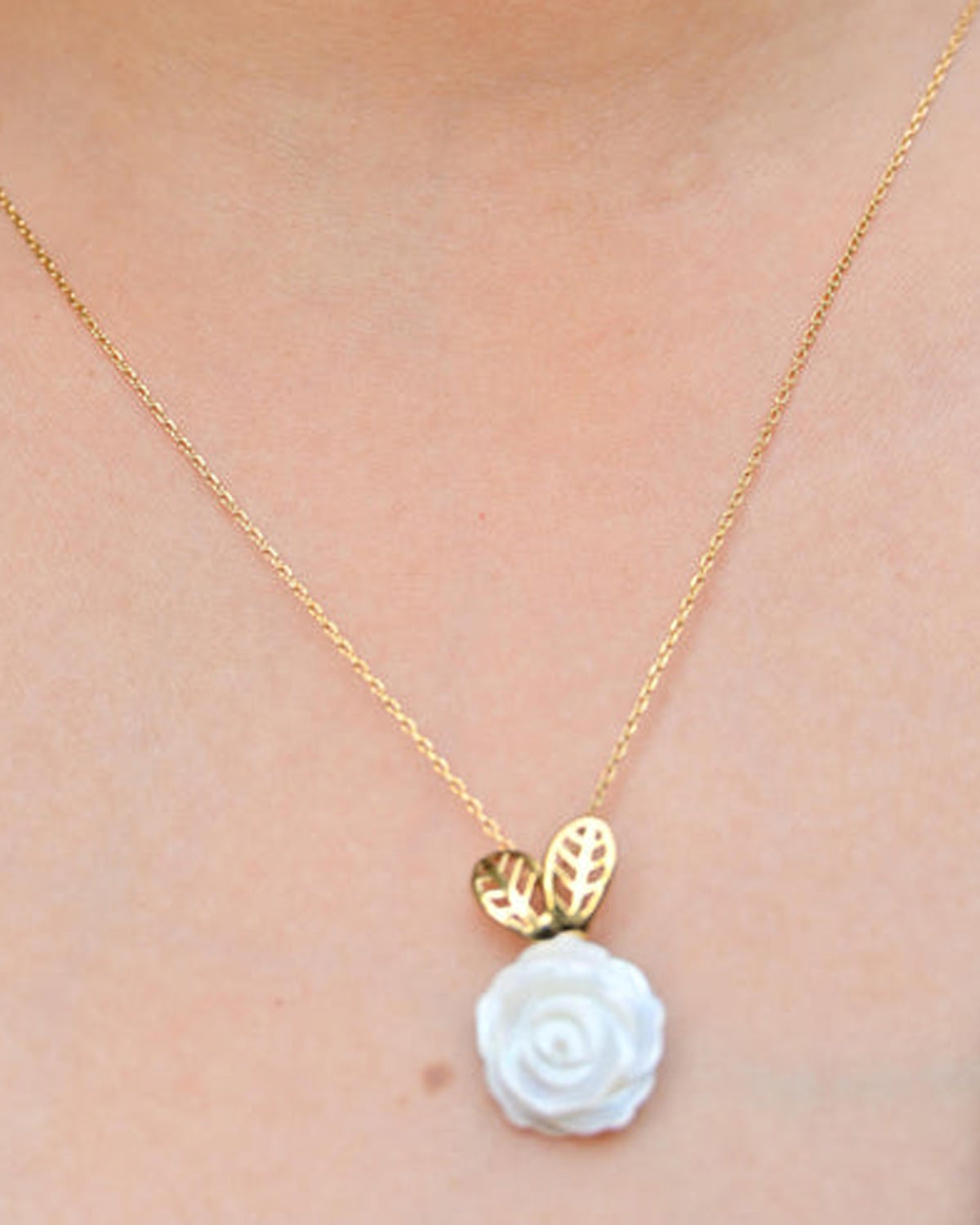 Rosea Necklace-Veyaa