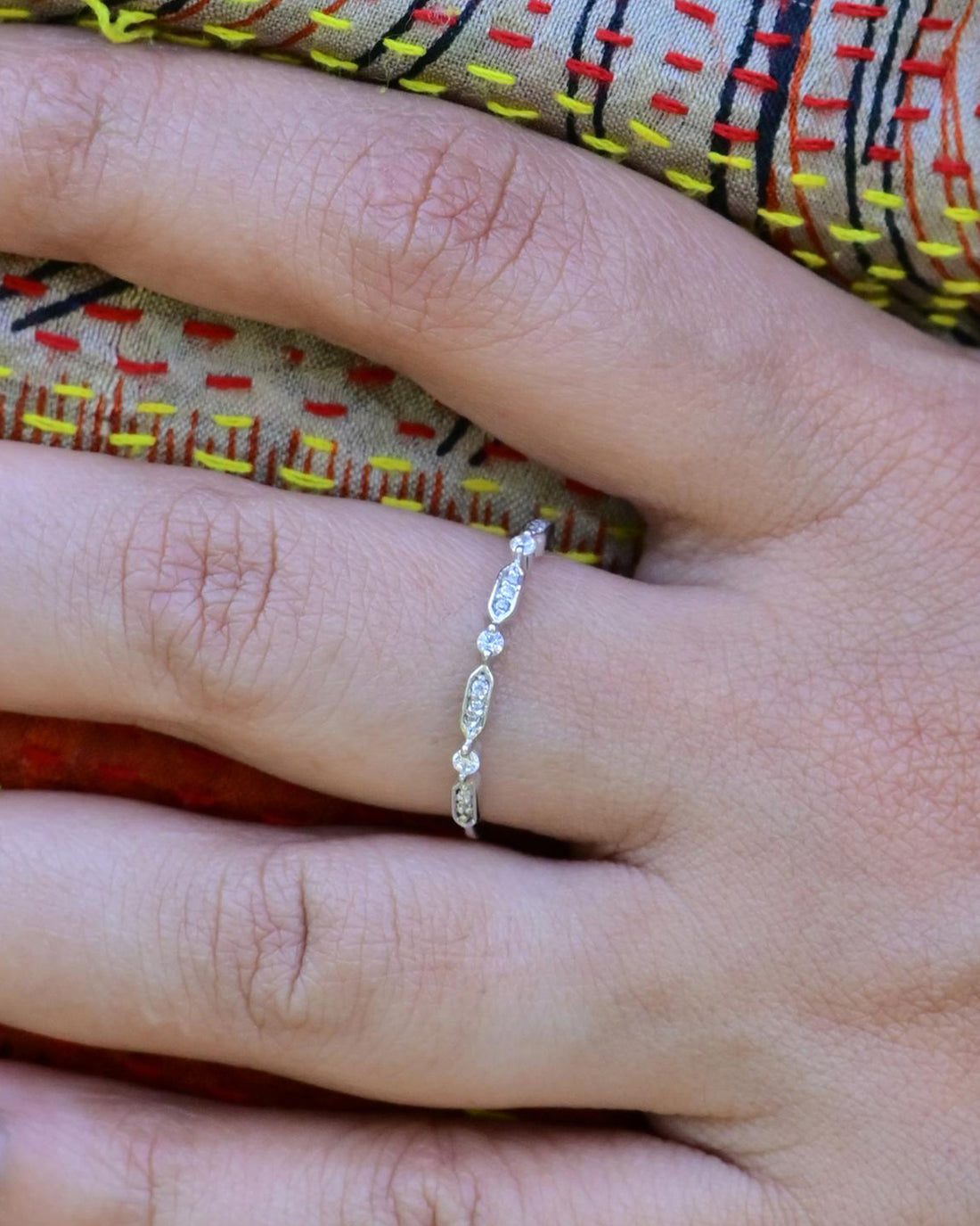 Silk 0.10 Carat Diamond Ring-Veyaa