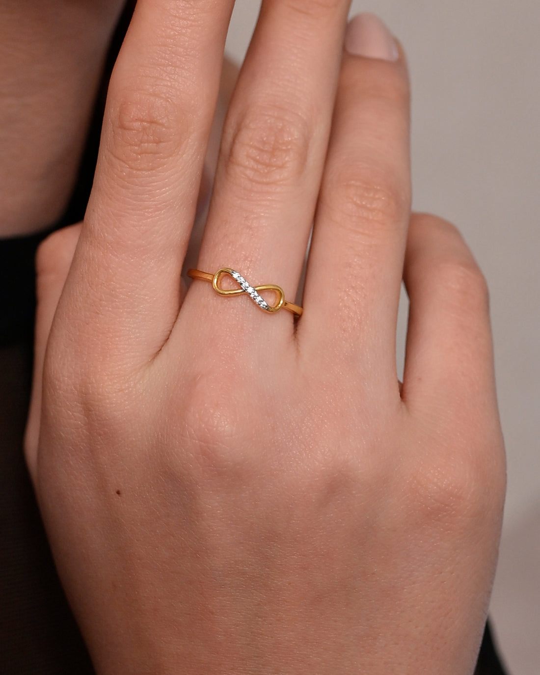 Infinity Grace Ring-Veyaa