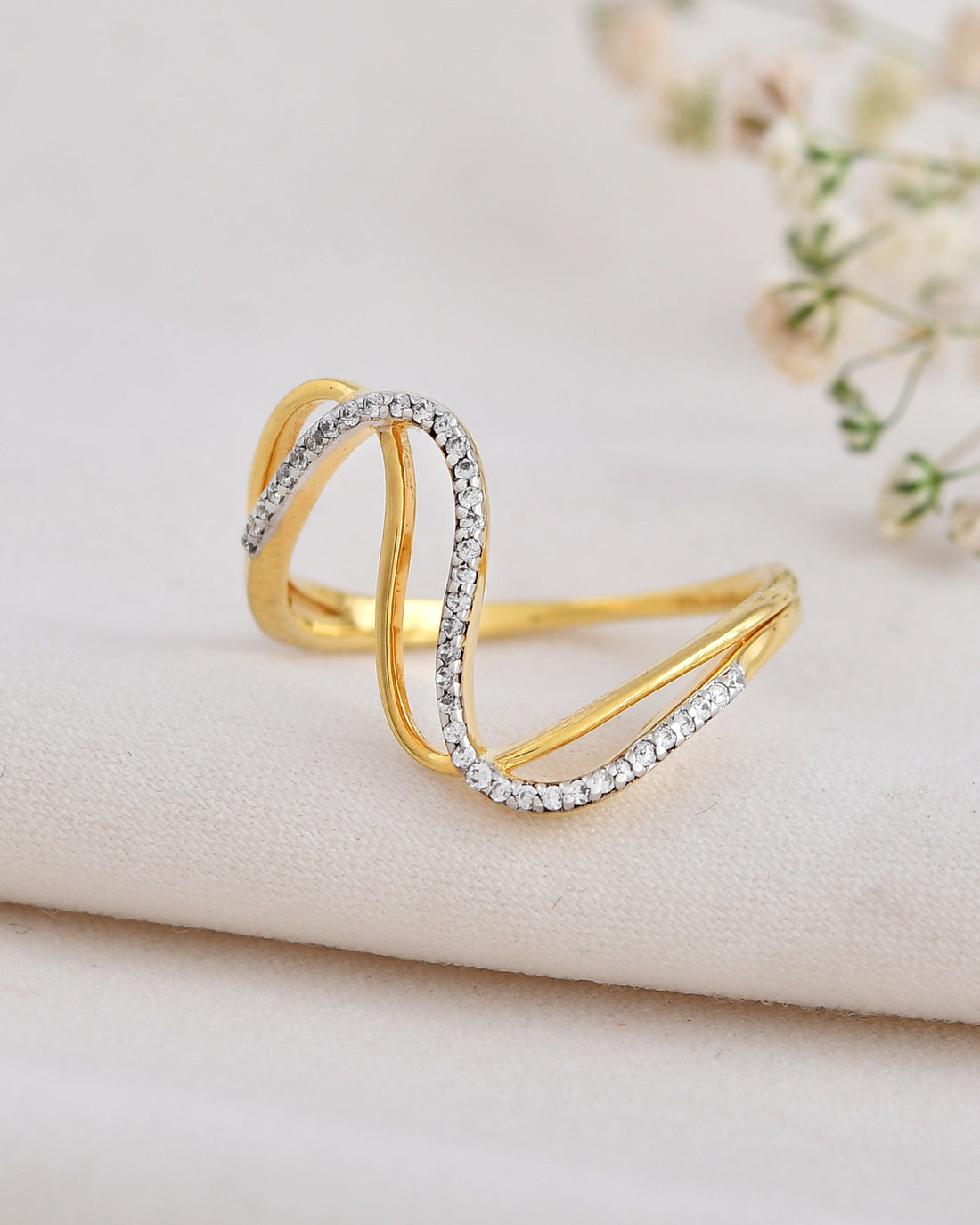 Willow 0.10 Carat Diamond Ring-Veyaa