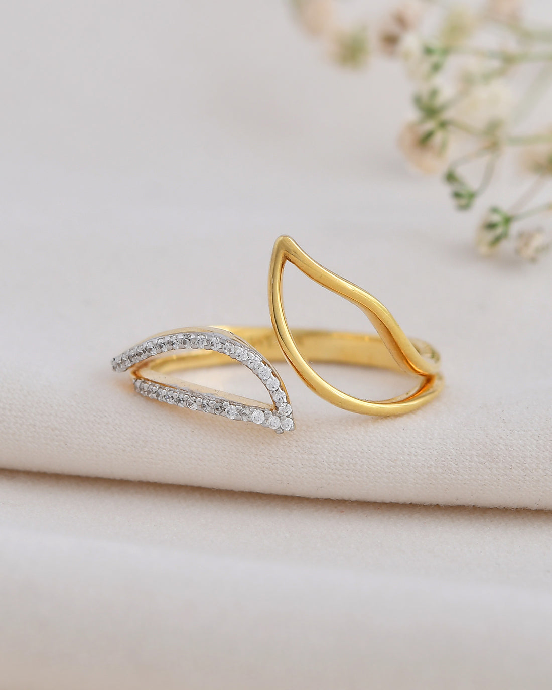 Serene Ring-Veyaa