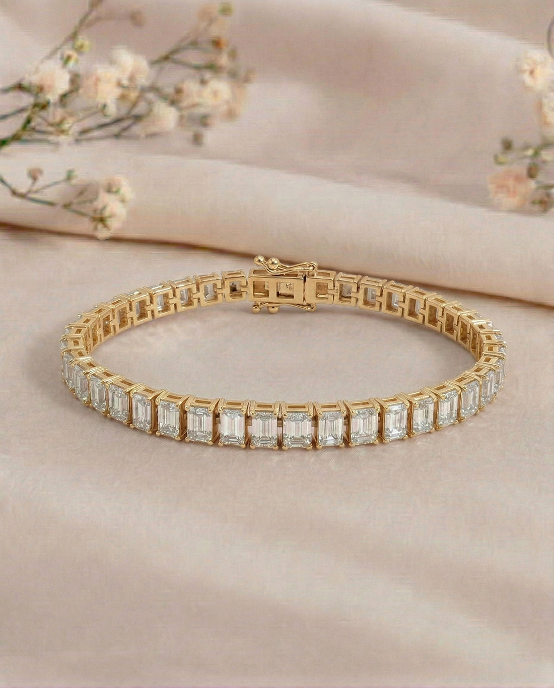 Emerald Cut Bracelet (T wt. 5.00 ct)