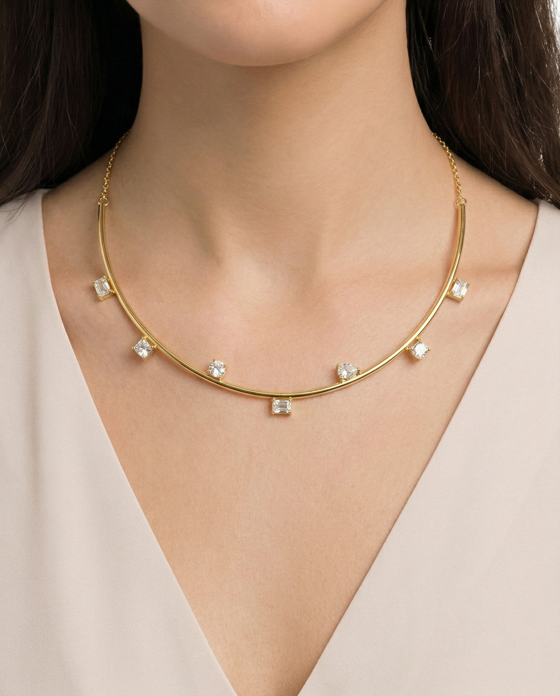50 Pointer Diamond Collar Necklace (T.wt 4.55 ct)
