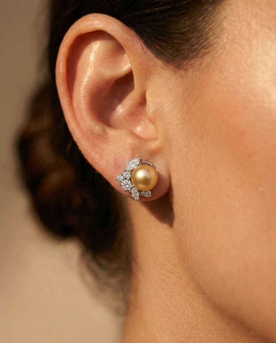 Azure South Sea Pearl Diamond Earings (T wt. 11.3ct)