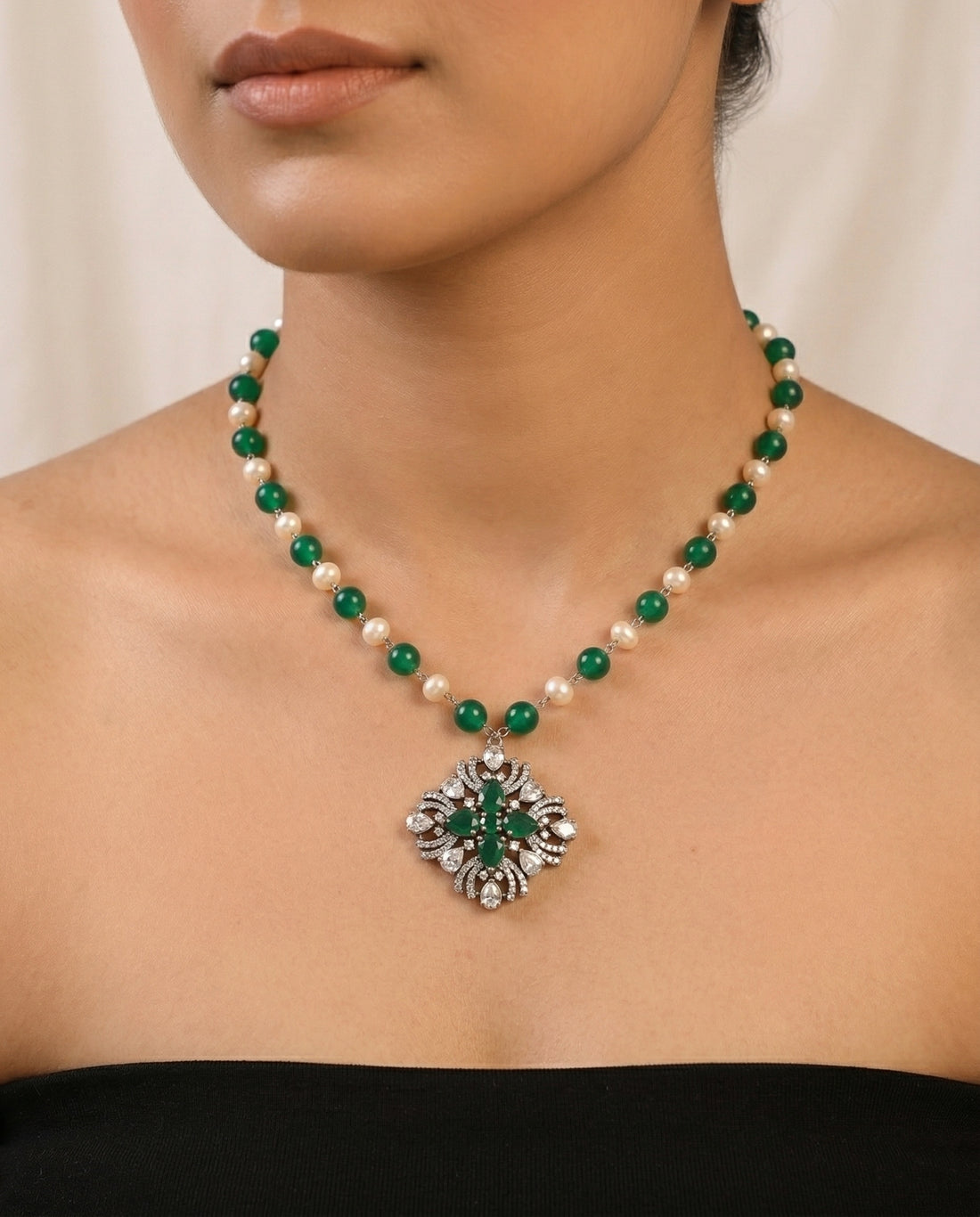 Mehar Polki Emerald Onyx Necklace (T.wt 57.17 ct)