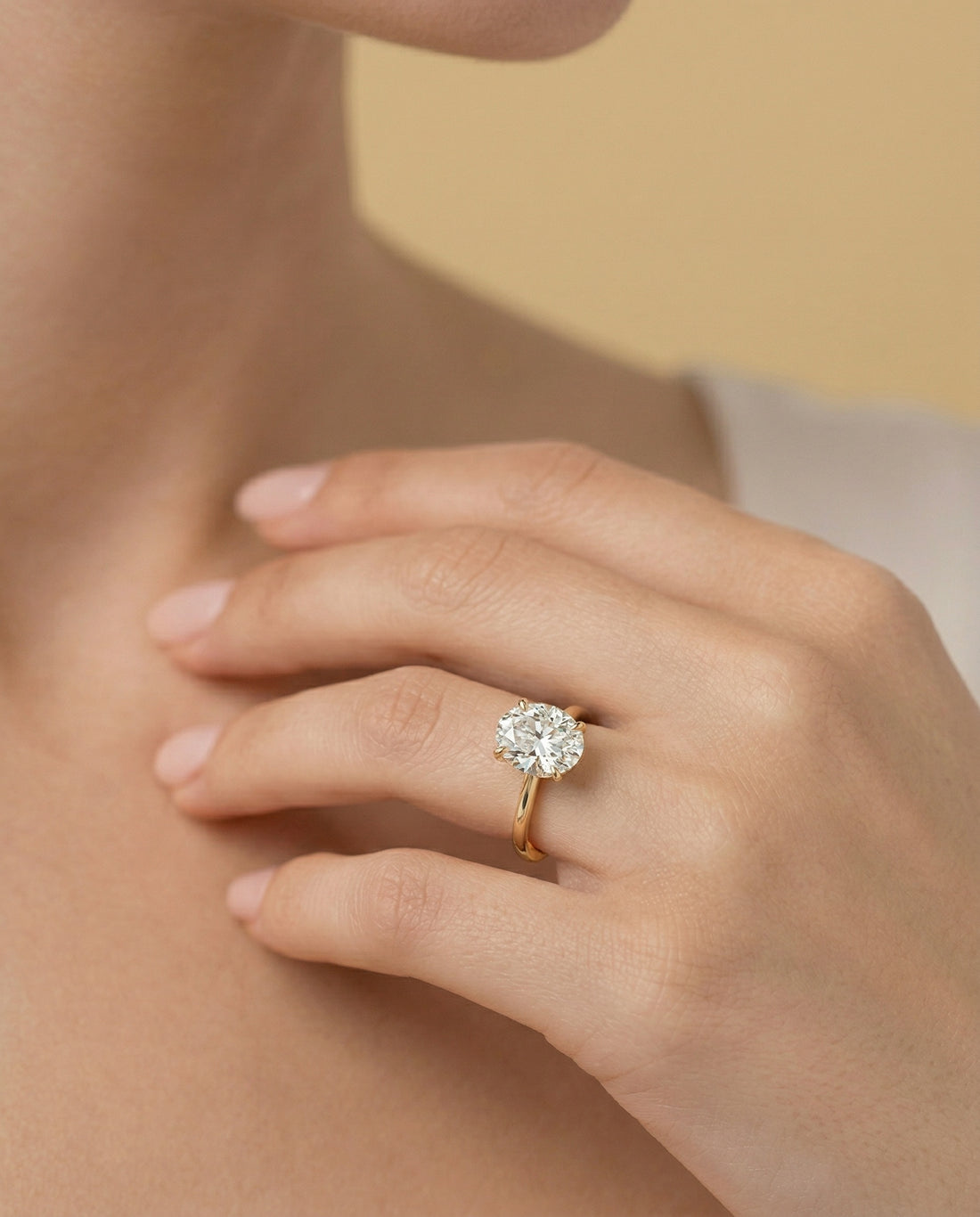 Oval Shaped Solitaire Ring (T wt. 3.00 ct)