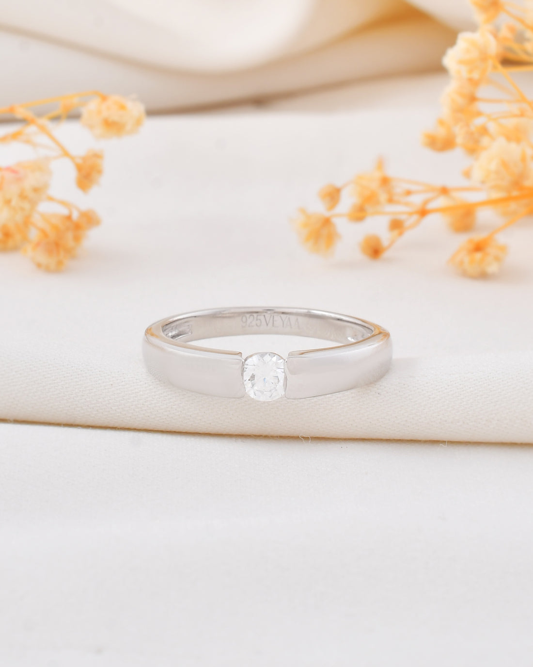 Myst Amour 0.20 Carat Diamond Ring-Veyaa
