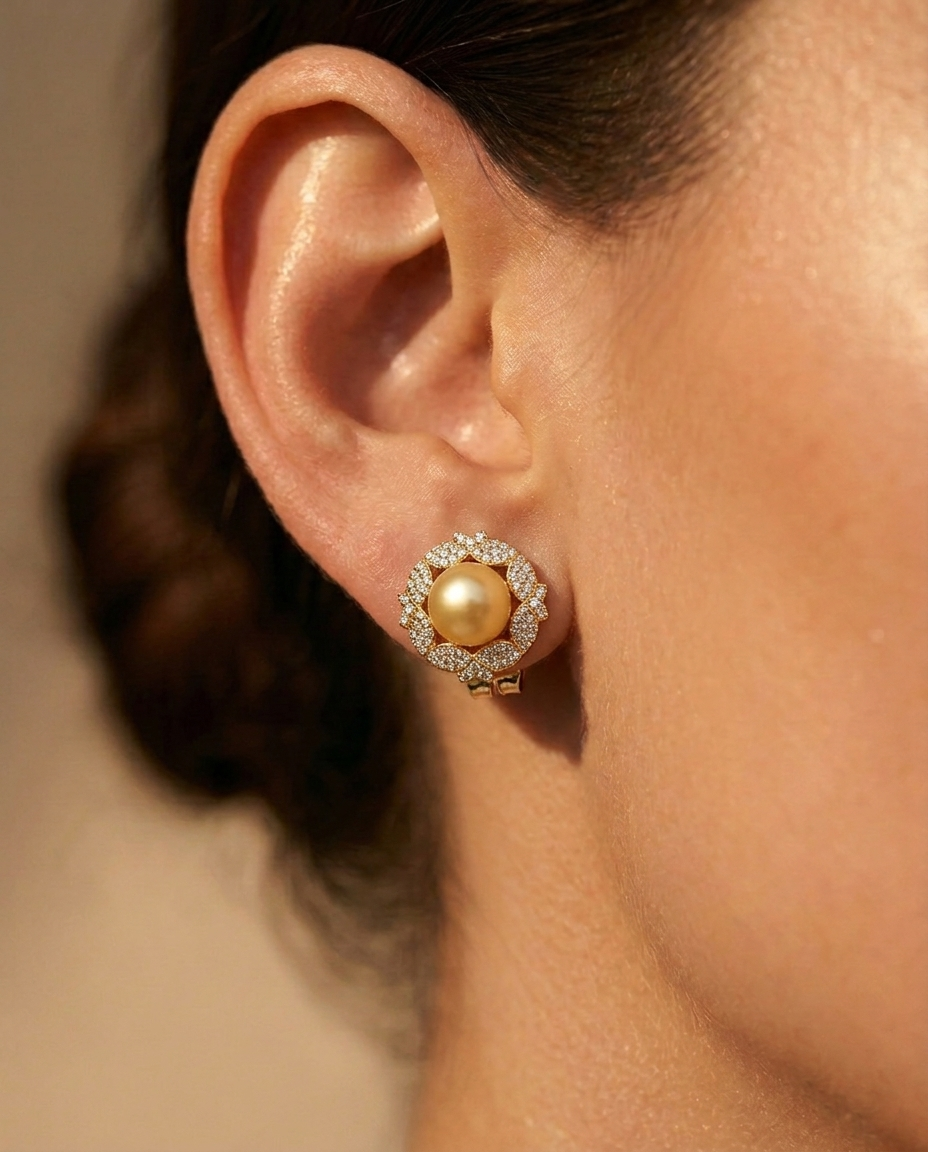 South Sea Pearl Surya Diamond Earings (T wt. 11.0 ct)