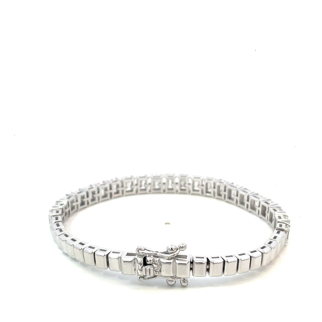 Emerald Cut Bracelet (T wt. 5.00 ct)