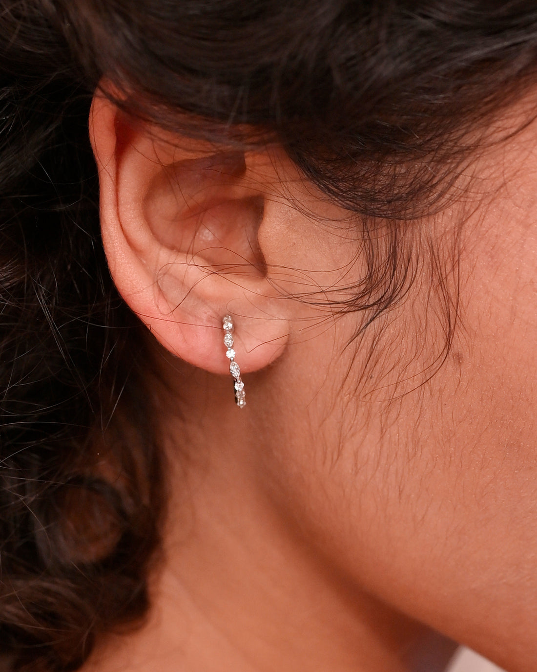 Halo 0.20 Carat Diamond Earrings-Veyaa