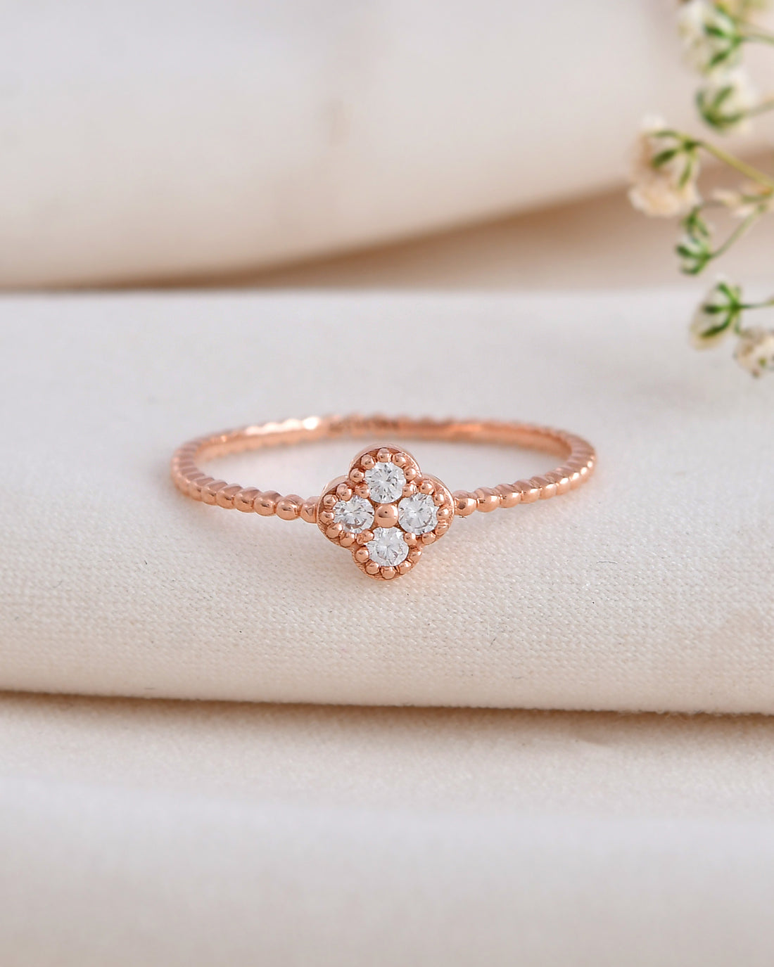 Magnolia 0.13 Carat Diamond Ring-Veyaa