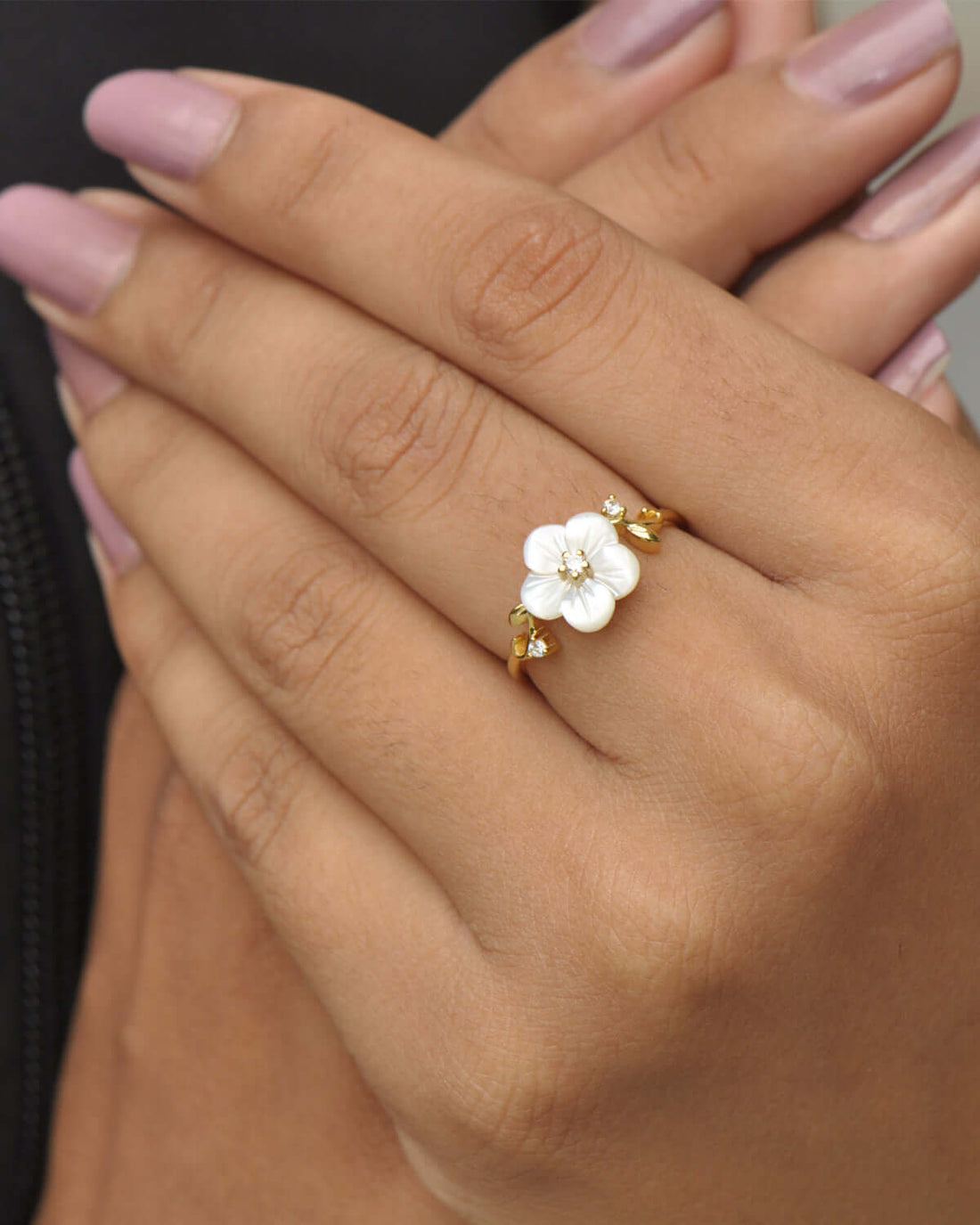 Flora Ring-Veyaa