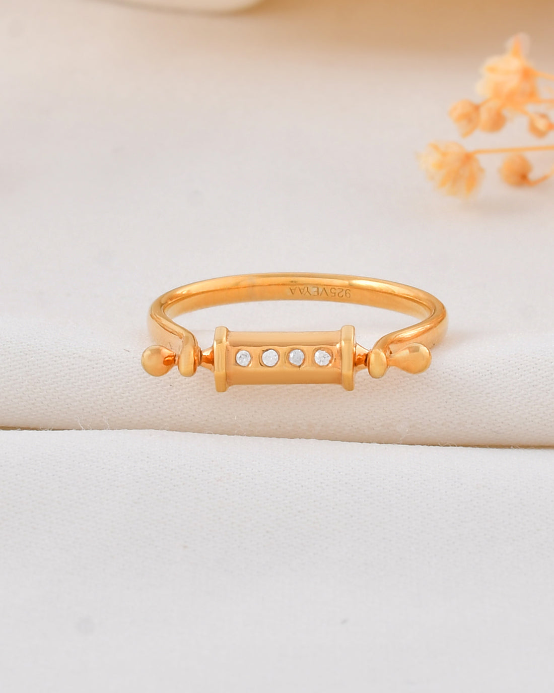 Ease Ring-Veyaa