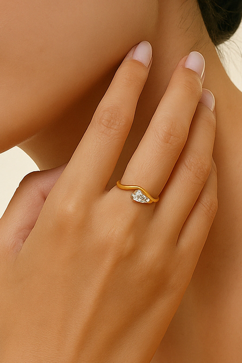 1 Carat Gul Diamond Ring