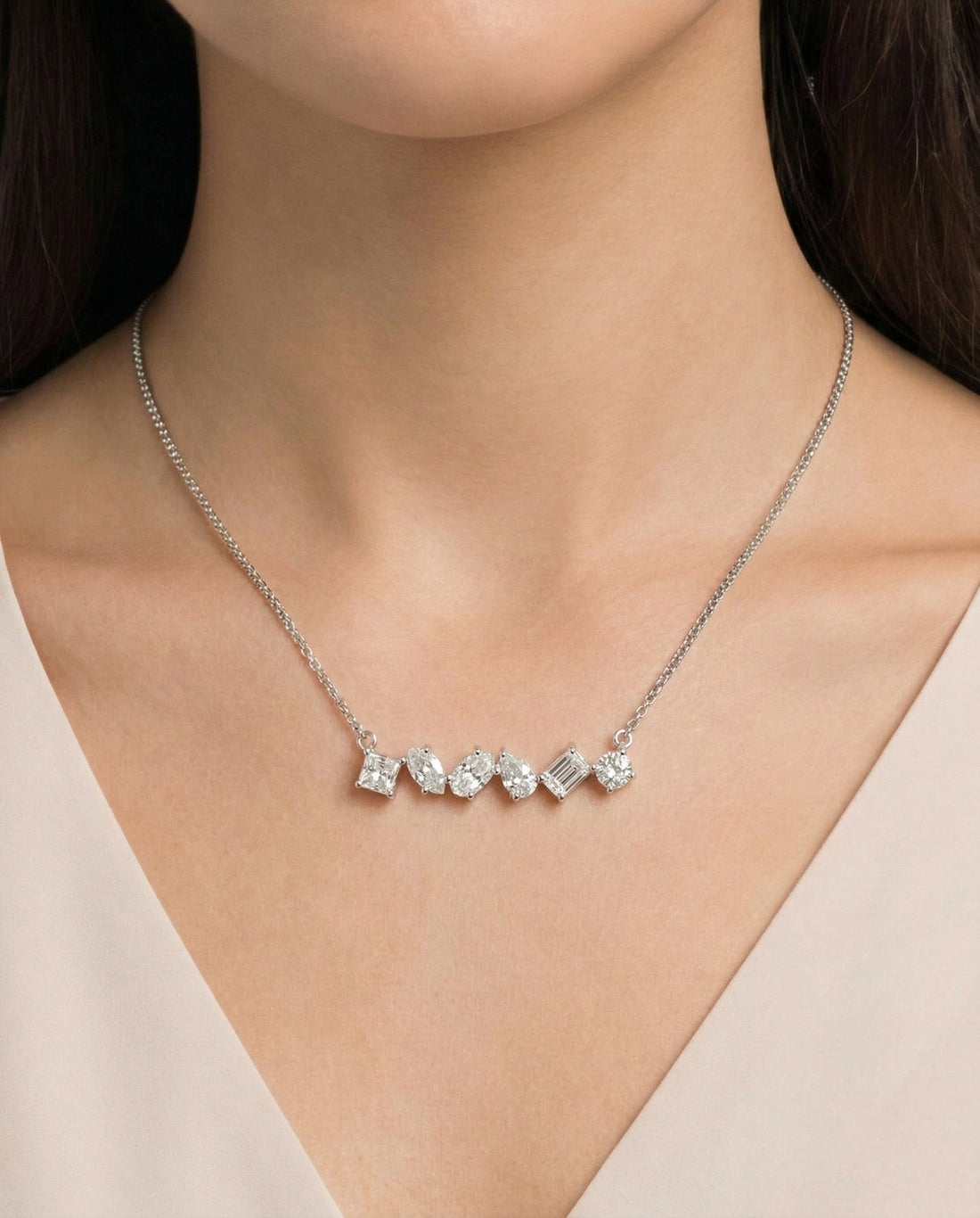 Cluster Diamond Neckpiece  (T.wt 2.60 ct)