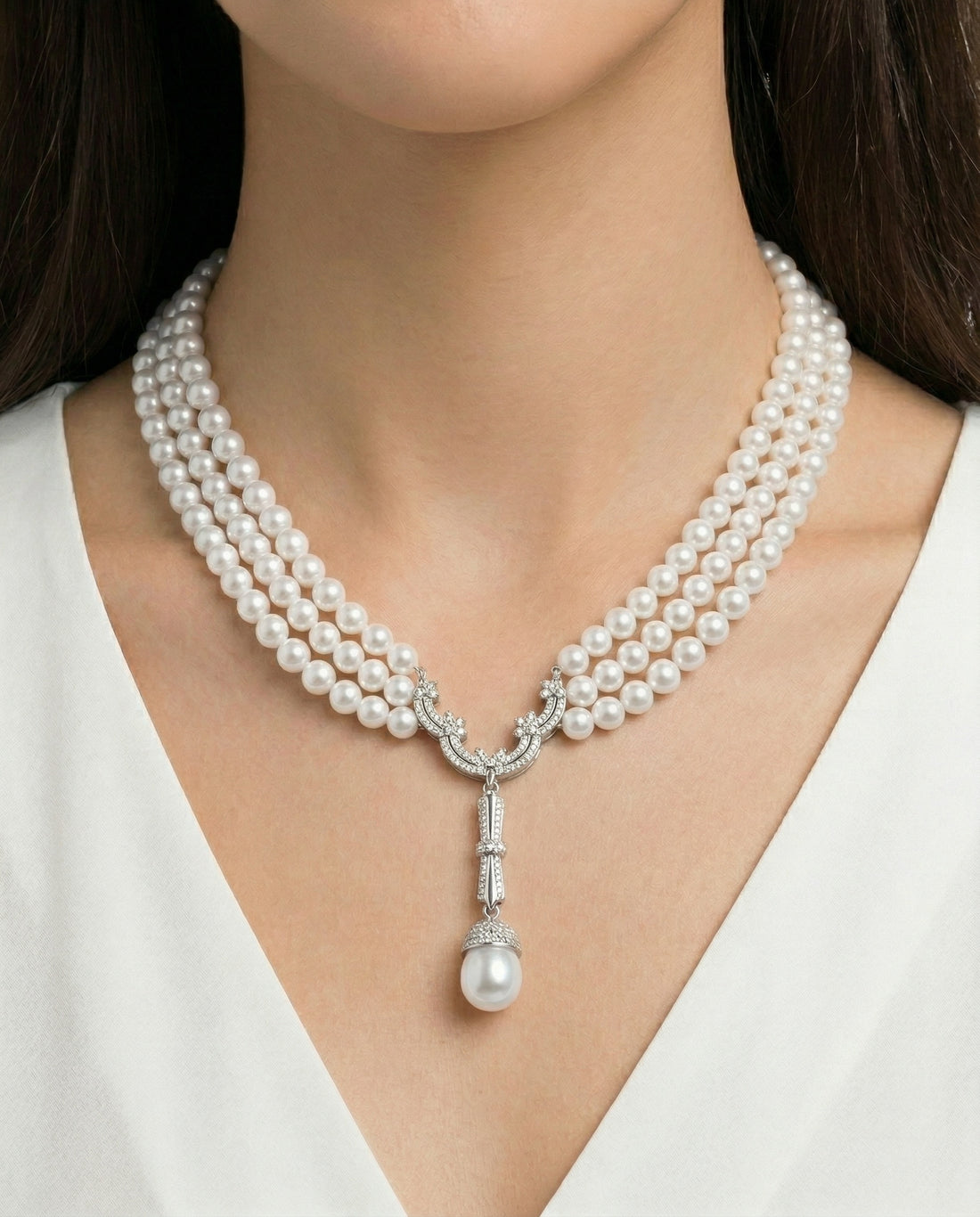 Luxe Pearl Diamond Necklace (T.wt 273.61 ct)