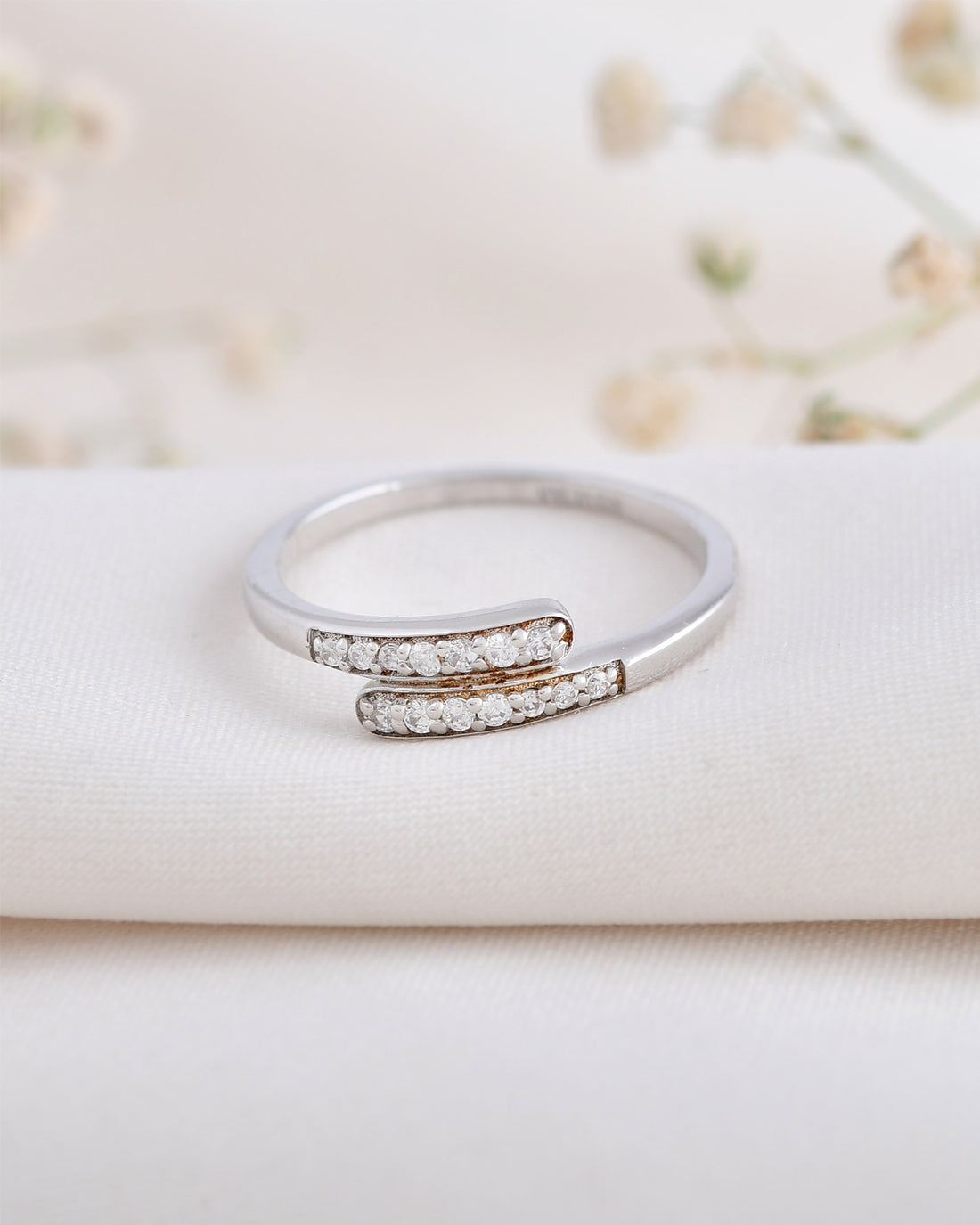 Amora 0.17 Carat Diamond Ring-Veyaa