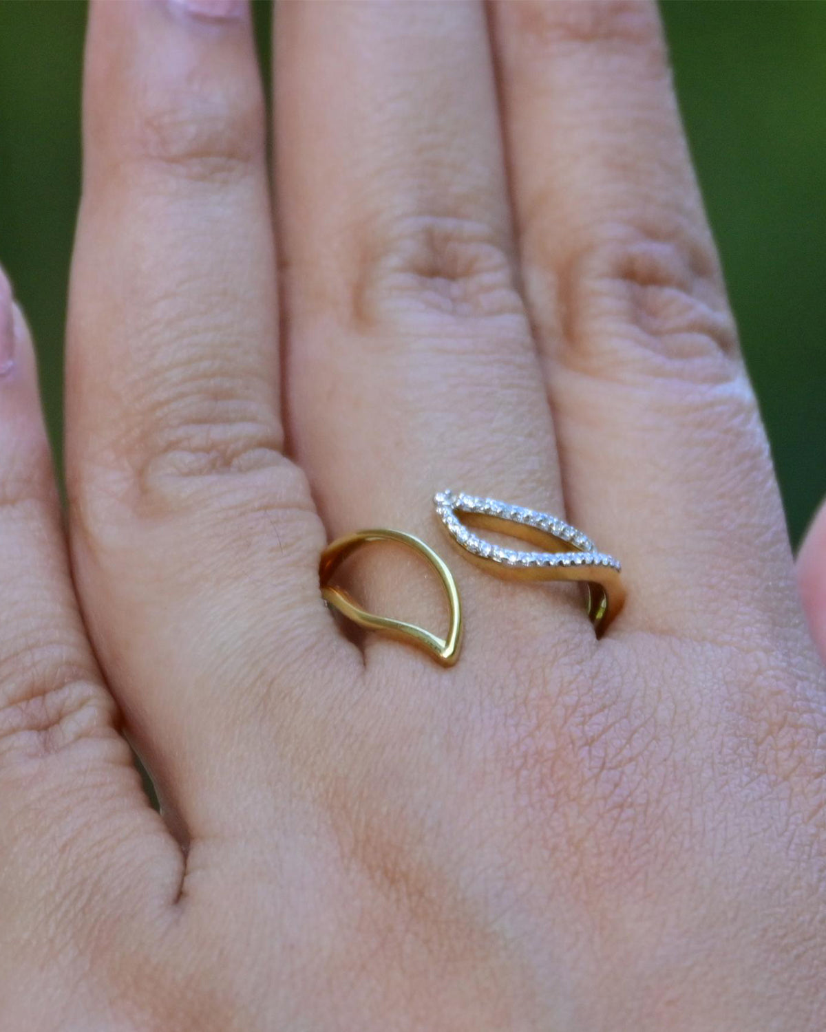 Serene Ring-Veyaa